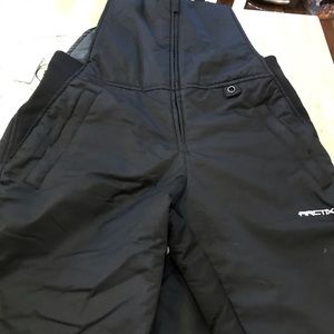 Women’s Arctix Medium Short insulated bib overalls